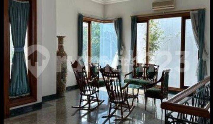 Dijual Rumah Mewah Di Intercon Taman Kebon Jeruk 2