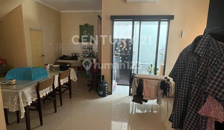 Rumah Dalam Komplek Meruya Selatan Kamar 4 2