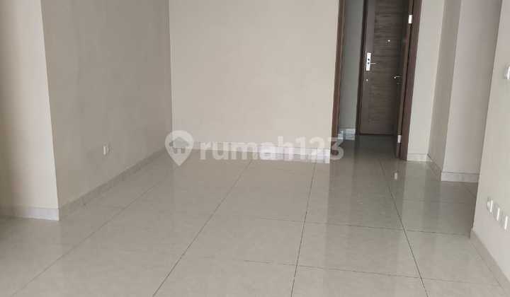 Sewa Cepat!! 3+1 Bedroom Taman Anggrek Residences, Semi Furnished, Bagus, Lantai Tinggi, View City!!
