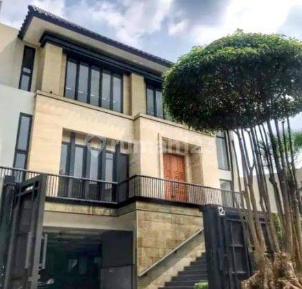 Jual Cepat!! Rumah Hang Lekiu Kebayoran Baru, Jakarta Selatan, 3 Lantai, Shm, Bagus 1