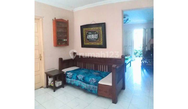 Rumah Bagus 2 Lantai di Bintaro Sektor 1, Jakarta Selatan 2