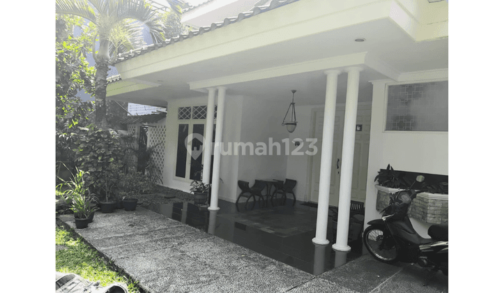 Rumah Mewah 2 Lantai Lokasi Strategis di Pancoran, Jakarta Selatan. 2