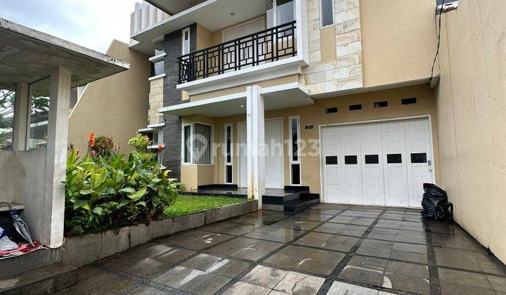 Rumah Mewah 2 Lantai Semi Furnish di Pasar Minggu, Jakarta Selatan. 1