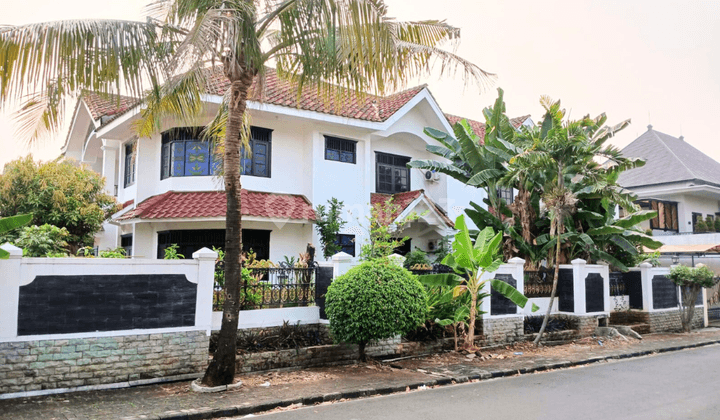 Rumah Bagus 2 lantai Lingkungan Asri dan Alami Lokasi Strategis di Puri Cinere. 1