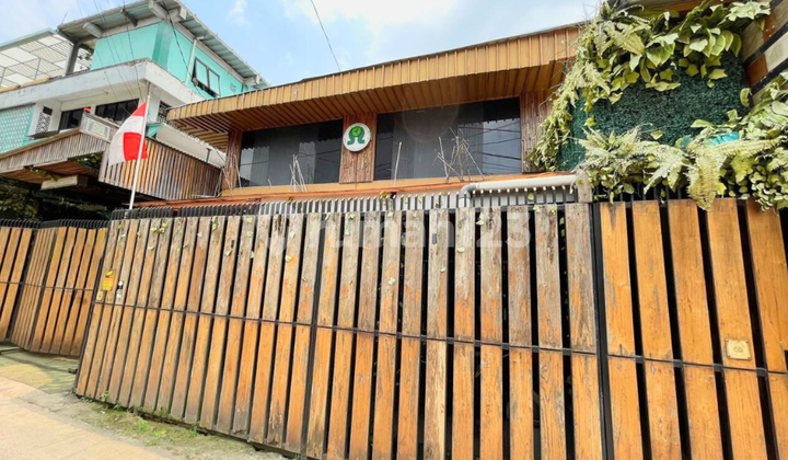 Nice 2-Story House Ready to Live in Lebak Bulus, South Jakarta.