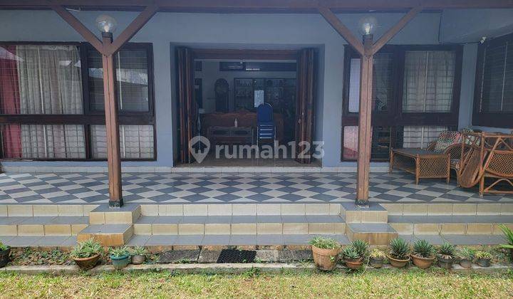 Rumah Dengan Halaman Depan Luas Di Pulo Gadung, Jakarta Timur 1