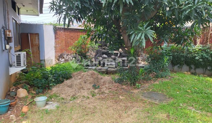 Rumah Dengan Halaman Depan Luas Di Pulo Gadung, Jakarta Timur 2