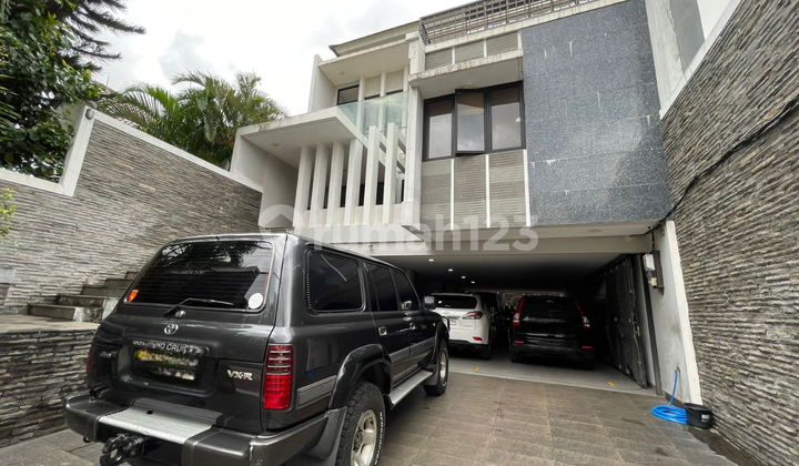 For Sale: 3-story ready-to-occupy house in Pondok Indah, South Jakarta