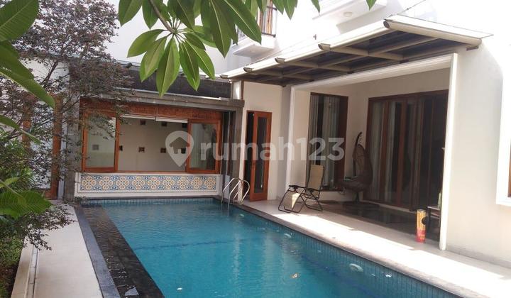 Dijual Rumah Siap Huni di Kebayoran Baru Dijual Rumah Siap Huni di Kebayoran Baru