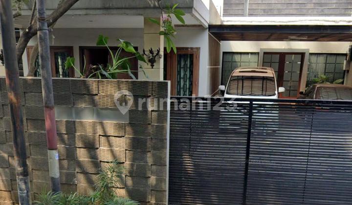 Dijual Rumah Siap Huni di Cilandak, Jakarta Selatan 1