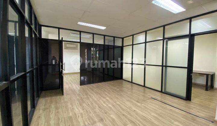 FOR RENT OFFICE/BUSINESS SPACE ON WOLTER MONGINSIDI 1