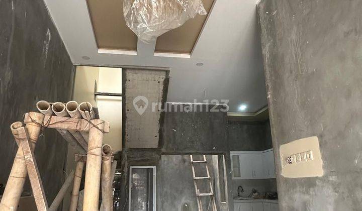 Dijual Rumah Tingkat Di Permata Harapan Baru 2