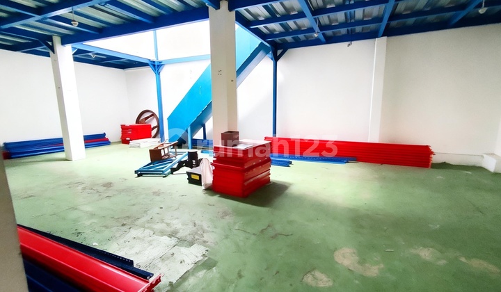 Attached Shop House + Warehouse Ready to Occupy 2