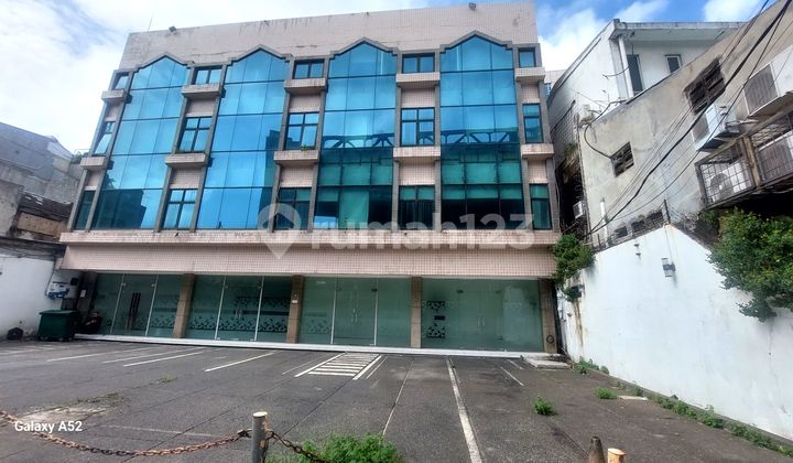 2 Ruko Connecting 4 Lantai Lokasi Strategis 2 Ruko Connecting 4 Lantai Lokasi Strategis