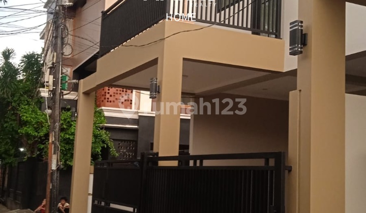 Rumah 2 Lantai Siap Huni Jurangmangu Barat