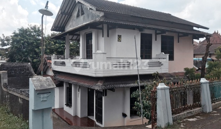 Dijual.rumah.jalan.semeru Huni SHM Rumah 1