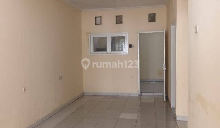 Rumah Bagus SHM di Papandayan 7, Jatinegara Indah, Jakarta Timur 2