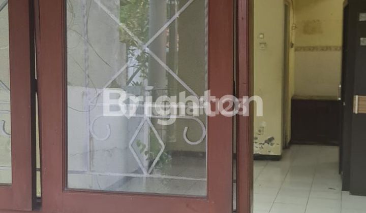 Rumah Di Babatan Pratama 2