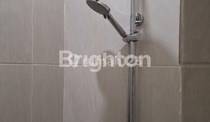 DIJUAL RUMAH 2 LANTAI DI BABATAN PRATAMA WIYUNG 2