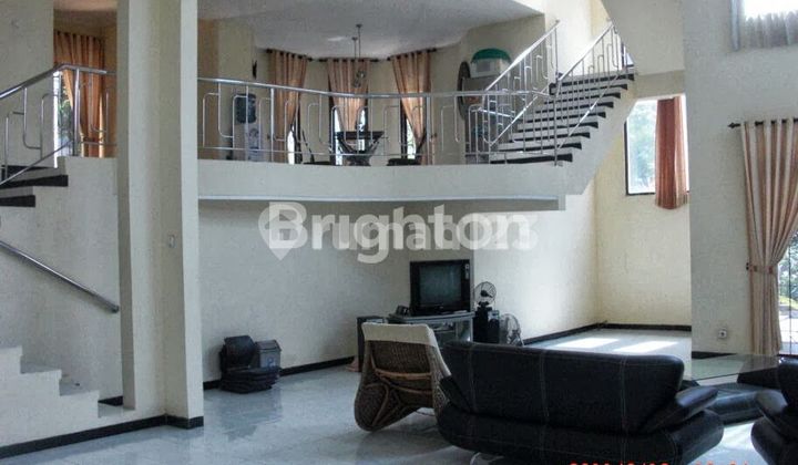 DAILY AND ANNUAL LEASE VILLA TAMAN DAYU DAILY AND ANNUAL LEASE VILLA TAMAN DAYU