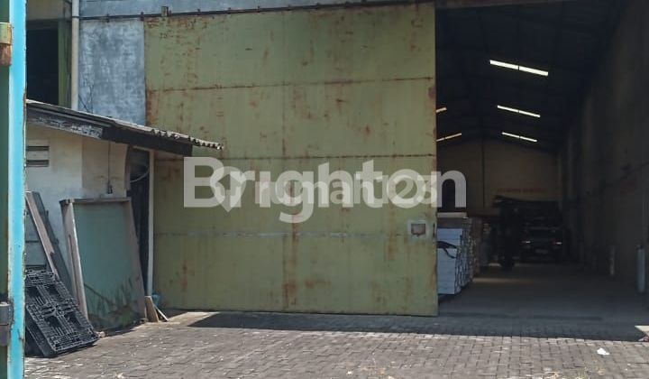 DIJUAL GUDANG DI MANUKAN WETAN