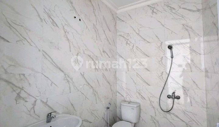 For Sale Brand New 2-Story House in Citraland 2