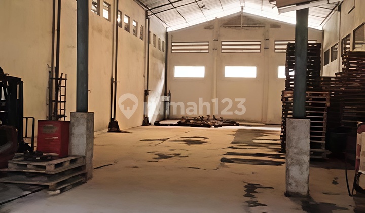Gudang + Cold Storage Siap Pakai di Komplek Pergudangan - Kalideres Jakarta Barat