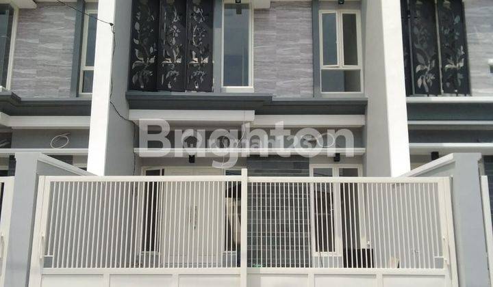 rumah 2lt daerah klampis row jalan lebar 1