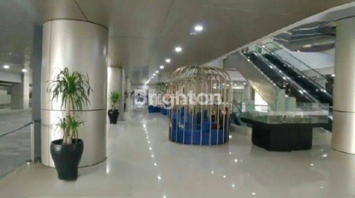 Kantor di pusat kota dekat Basuki rahmat, kayoon lokasi strategis 2