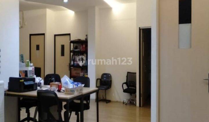 Dijual Ruko 6 1 2 Lantai Lokasi Strategis di Kebon Kacang, Jakarta Pusat Seberang West Mall Grand Indonesia Deretan Plaza Indonesia  2