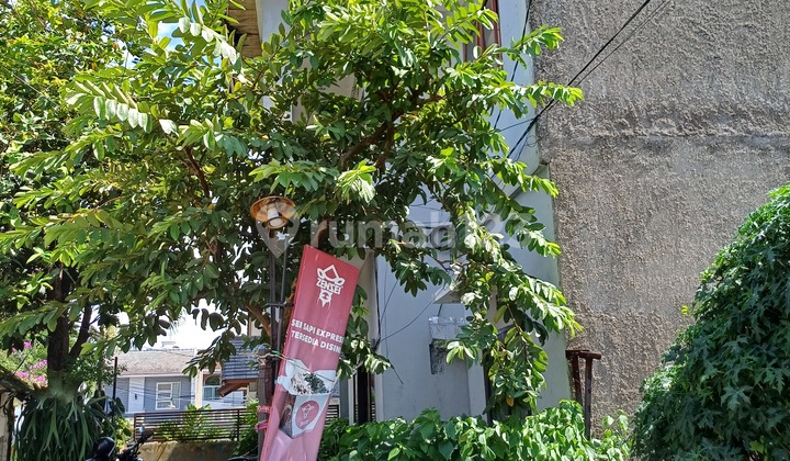 For Sale 20-Room Boarding House - Bandung 2