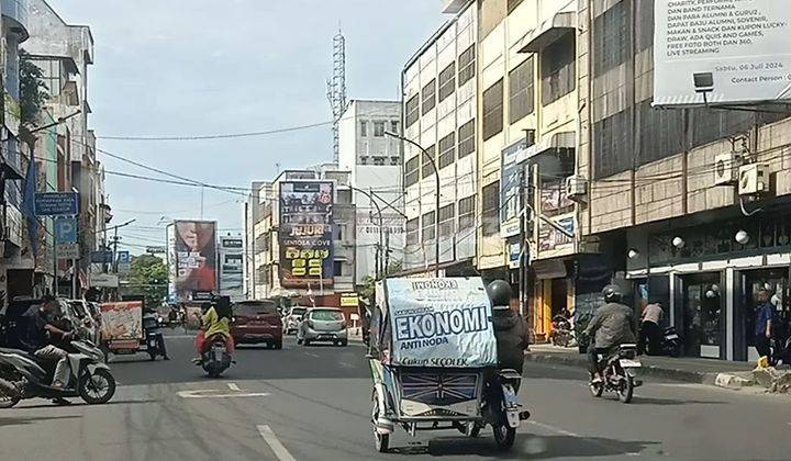 Disewakan Bekas Kantor Bank Di Pusat Kota Medan 2