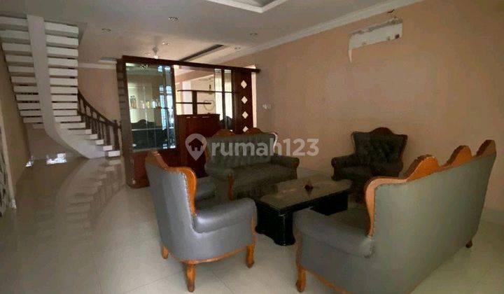 Disewakan Rumah / Kantor Cocok Utk Expatriate 1
