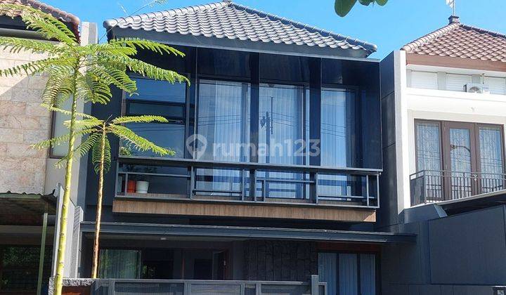 Rumah Cozy San Antonio Pakuwon City design Minimalis Modern 2