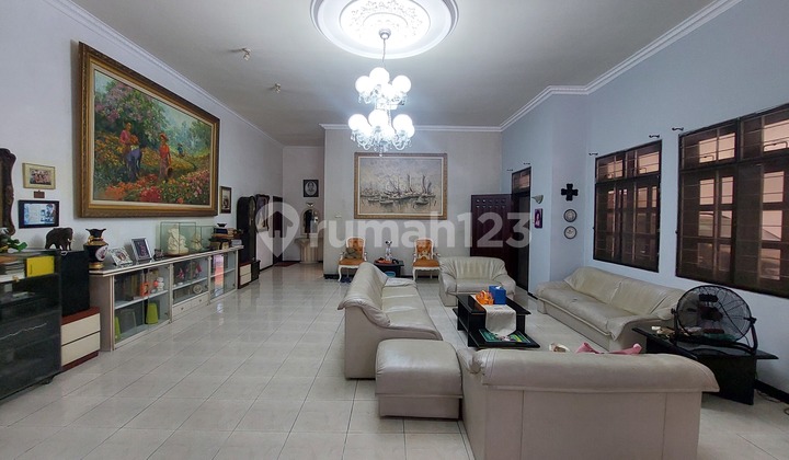 Special. 2 Side-by-Side Houses in Manyar Jaya, Ready to Use. 2