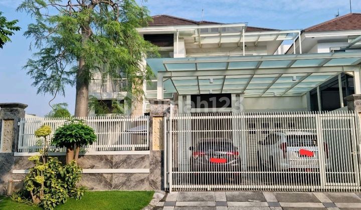 Drop 450 million. 2-Story Modern House in Puri Galaxy Surabaya. Drop 450 million. 2-Story Modern House in Puri Galaxy Surabaya.