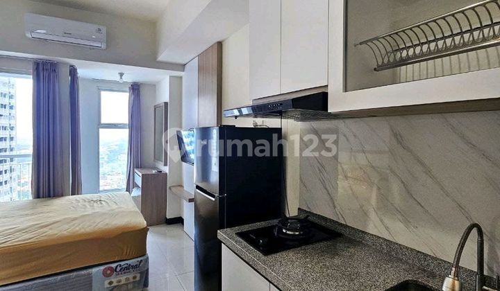 Jual.rugi. Amor Apartemen Studio Pakuwon City.surabaya 1
