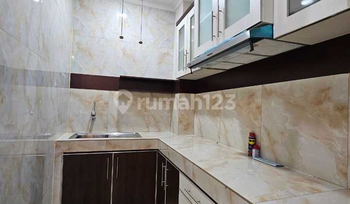 Rumah 2 Lantai Siap Huni Sunter Hadap Utara 2