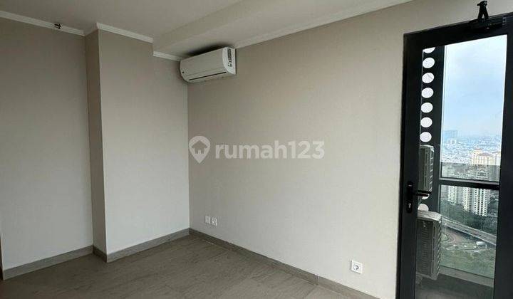 Apartemen Menara Jakarta Kemayoran 1 BR Semi Furnished 1