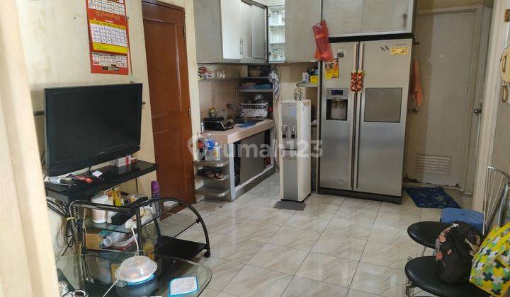 Apartement Mediterania Gajah Mada Residence 3 BR Kamar Furnished 1