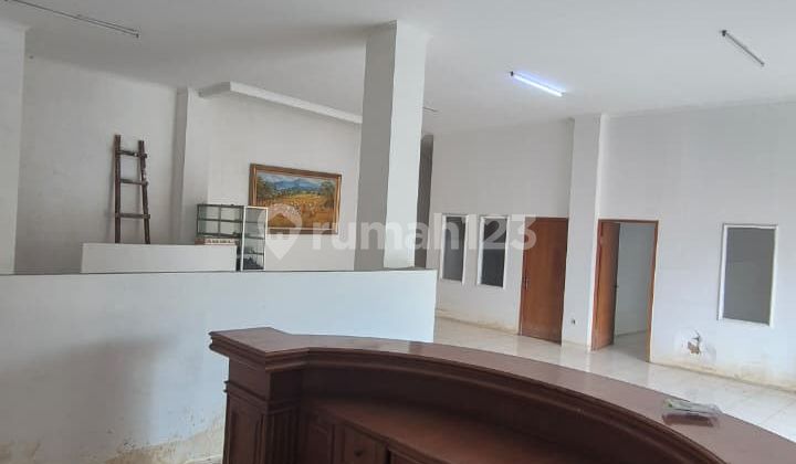 3-Storey Building with 500 Square Meters of Building Area in East Bekasi 2