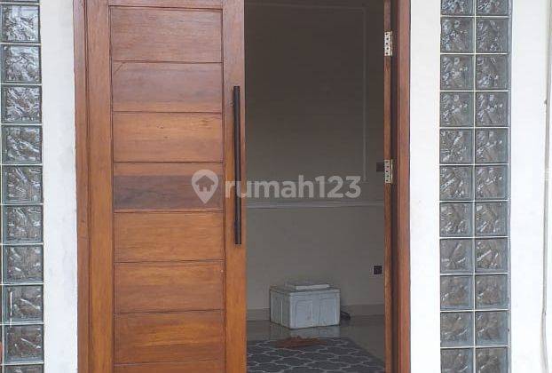 Rumah 1 Lantai Daan Mogot Rapi Unfurnished Siap Huni 1