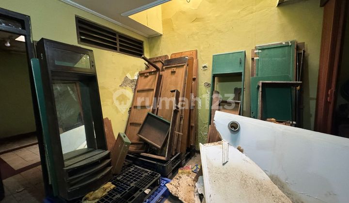 Rumah Tua di Kelapa Gading, Luas Tanah 153m - Harga Sesuai NJOP 2