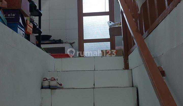 Rumah Lantai 2 Kondisi Rapi Siap Huni Dekat Rumah Sakit 2