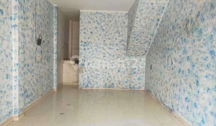 Ruko 2,5 Lantai Pademangan Pinggir Jalan