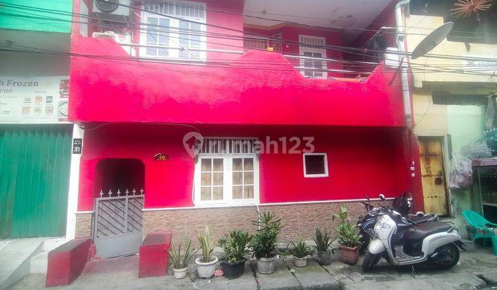 Rumah 2 Lantai Kemayoran Kawasan Ramai SHM Imb 1