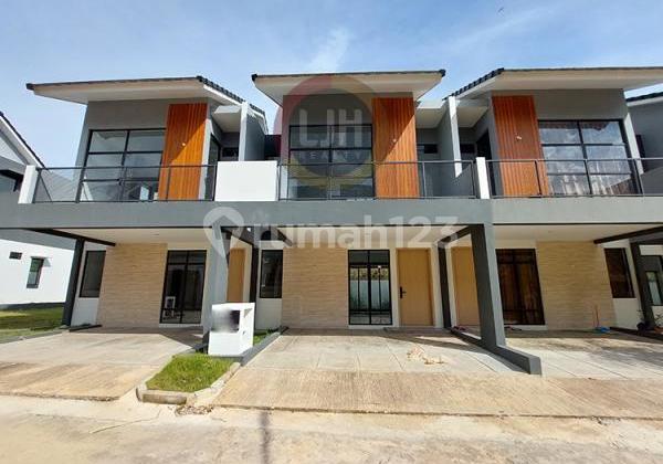 Rumah 2 Lantai Central Hill Cluster Panorama Hill Batam Centre