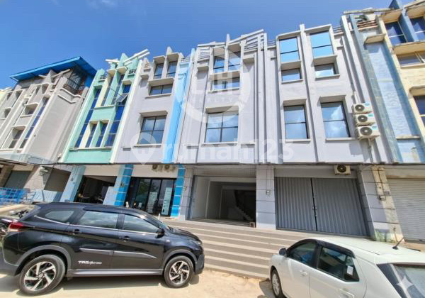 Ruko Pasir Putih Hadap Jalan 3 Lantai Batam Centre