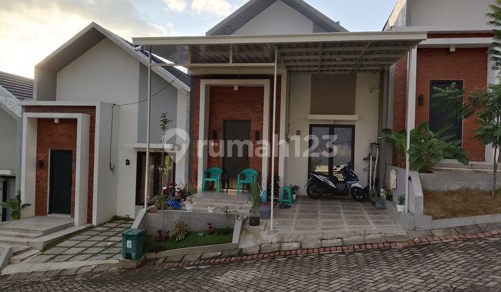 50 Jutaan Lebih Murah Rumah Asri Sejuk Tenang Aman Di Malang 1