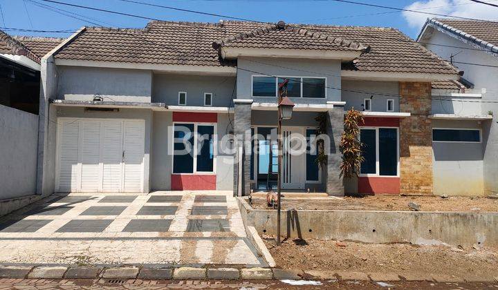 Rumah cantik  siap Huni 1